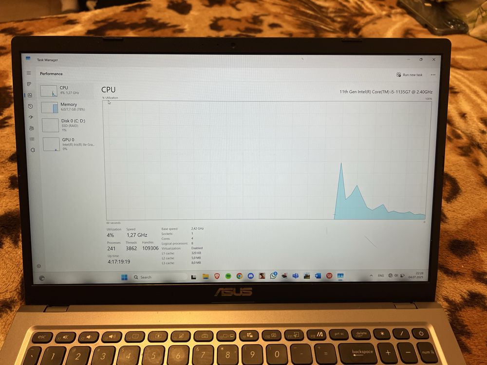 Laptop ASUS X515EA,procesor Intel I5-1135g7,placa video Intel Iris Xe