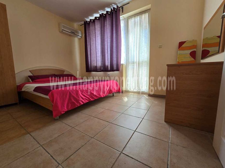 Продава се Тристаен апартамент в к.к. Слънчев бряг - 90 кв.м за 889 €/кв.м - Снимка #2