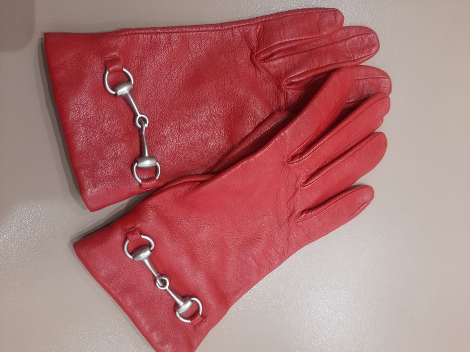 Дамски червени кожени ръкавици