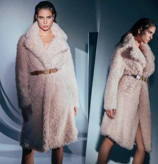 Палто с естествен косъм от лама