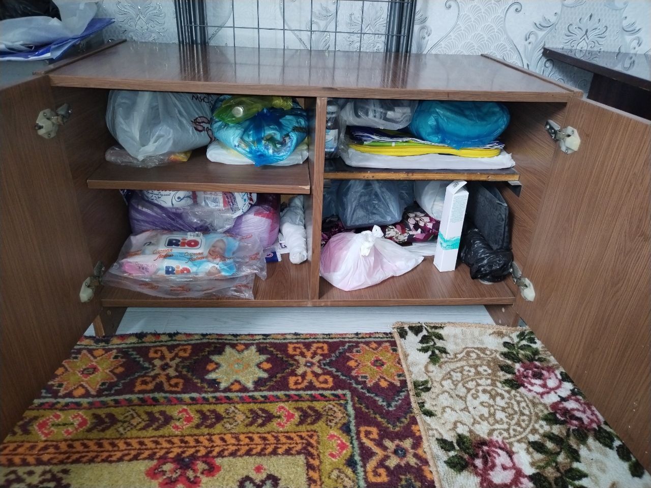 Тумбочка для прихожей