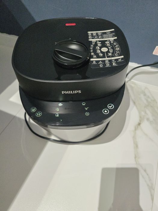 Мултикукър PHILIPS HD2151/40
