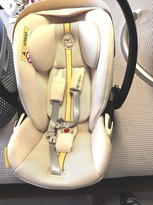 Scoica Cybex Cloud G I-Size +baza isofix 360