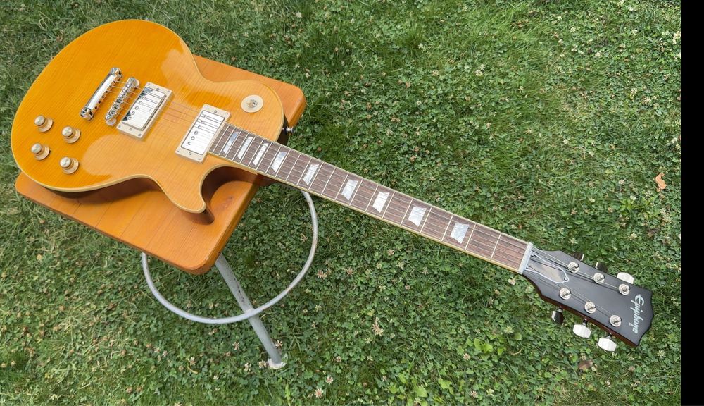 Epiphone Kirk Hammett "Greeny" Les Paul Standard китара с кейс