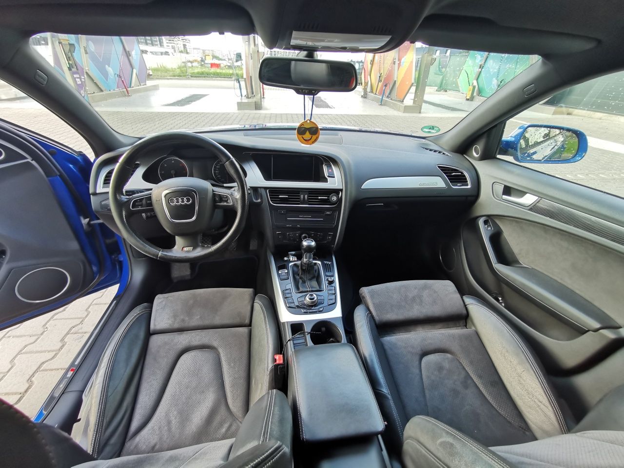 Audi A4 Quattro 2.0Tdi 170Cp full S-line interior