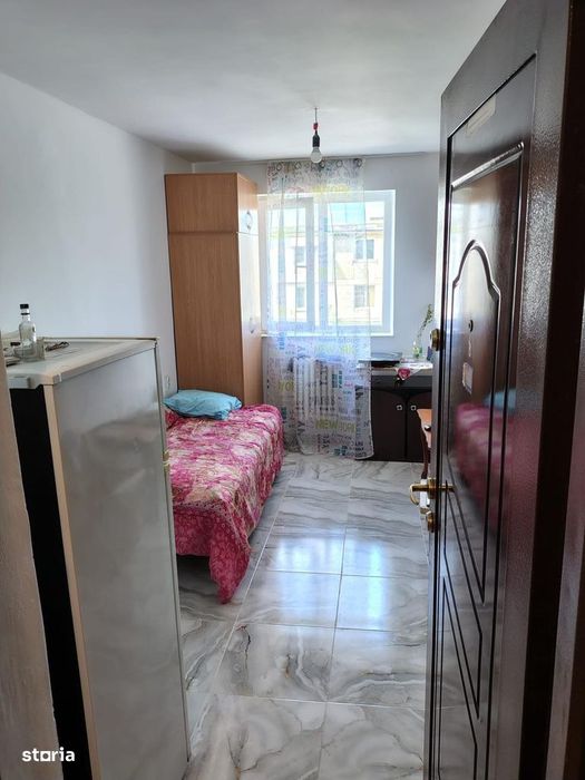 Podu Ros Jumbo, Garsoniera!