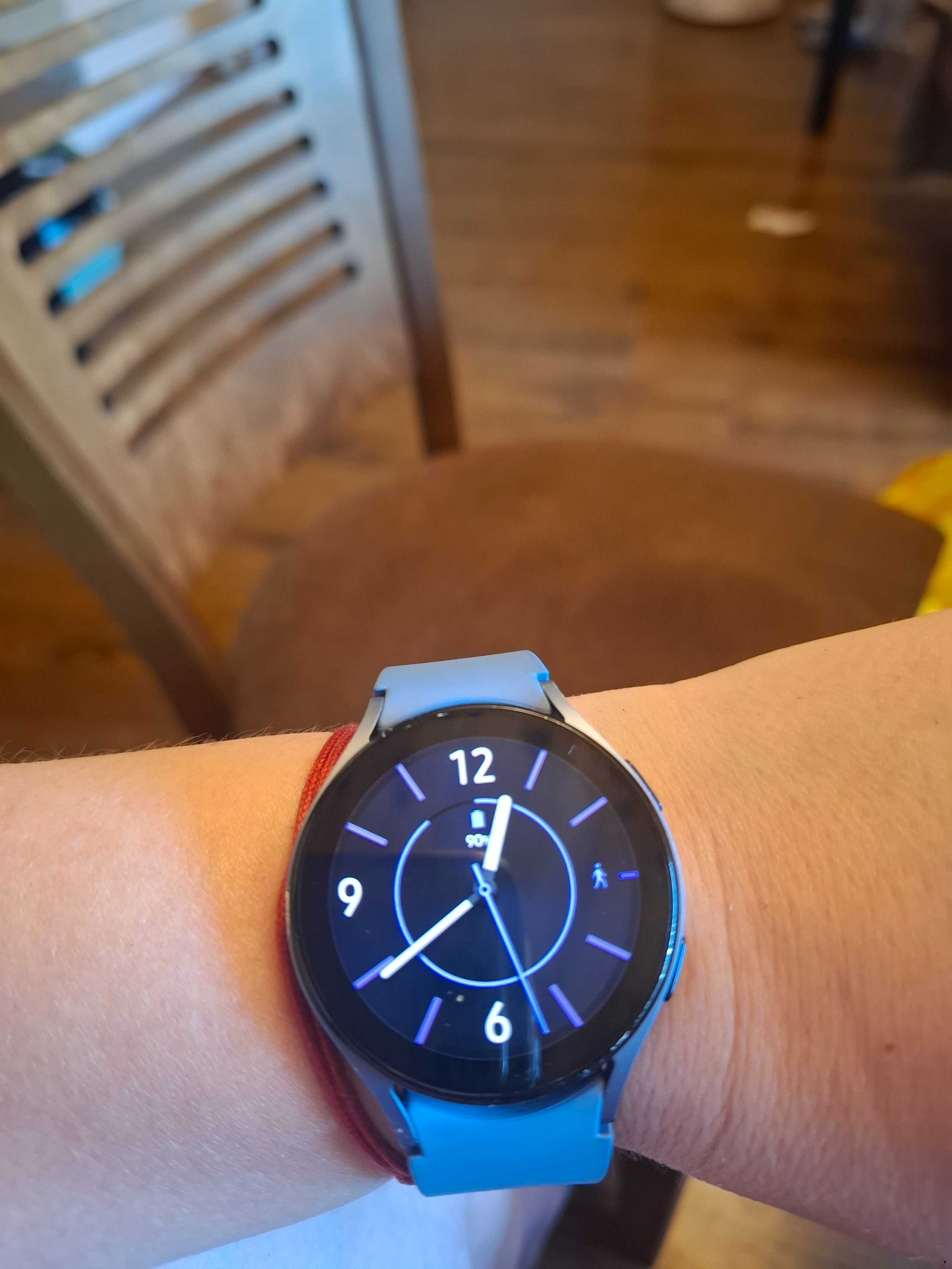 Часовник Samsung 5 44mm