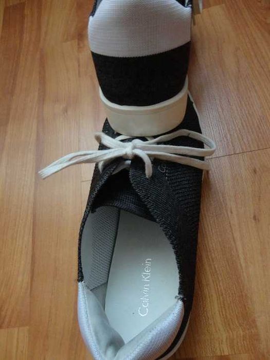 Tenesi Calvin Klein marimea 39