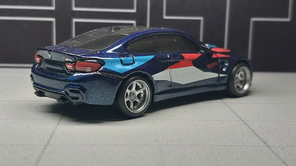 Hot wheels BMW M4
