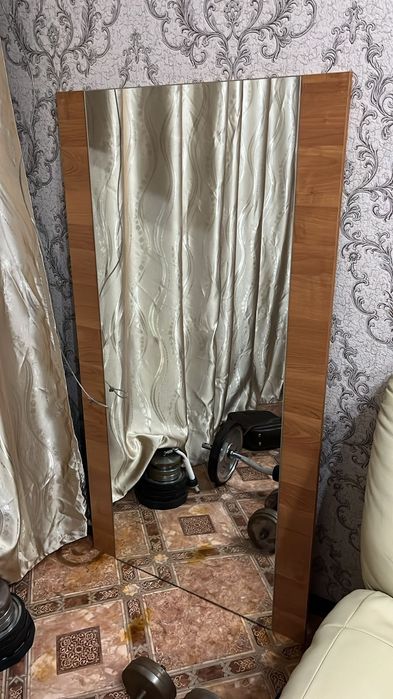 Срочно продам зеркало