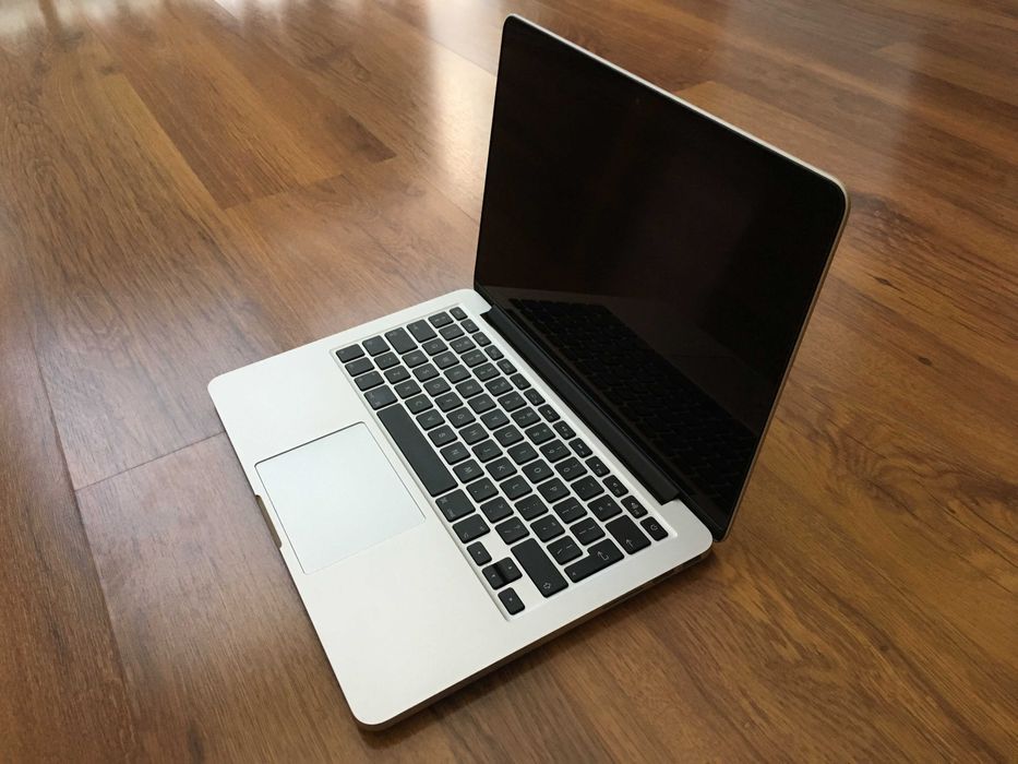 13.3' Retina Apple MacBook Pro 2015 Core i5 16GB RAM/512GB SSD/Бат 6ч