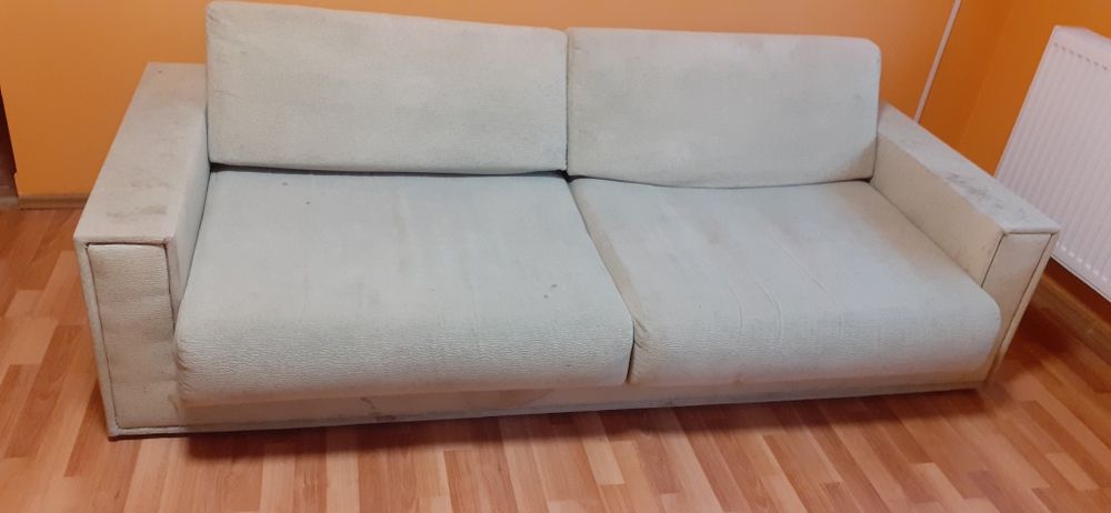 Vând canapea cu 2 fotoli