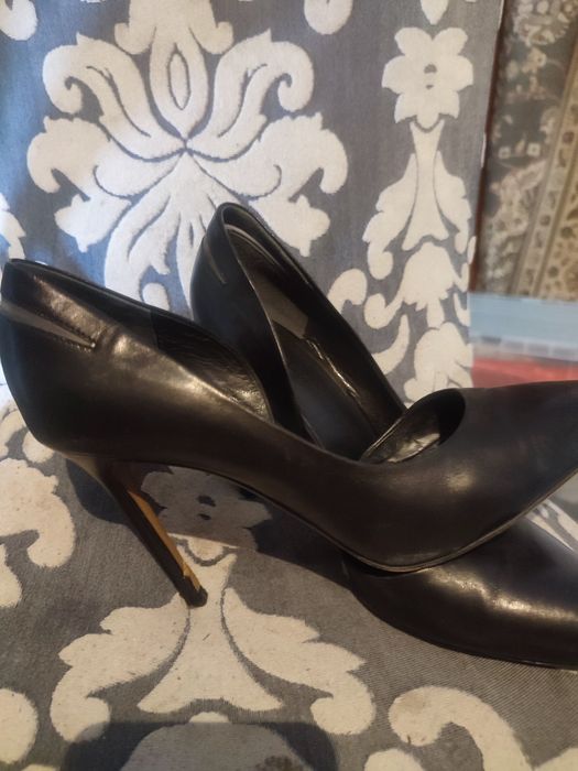 Обувь на 37.5 38 туфли баскони, челси