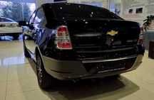 Chevrolet Cobalt  midnight qora