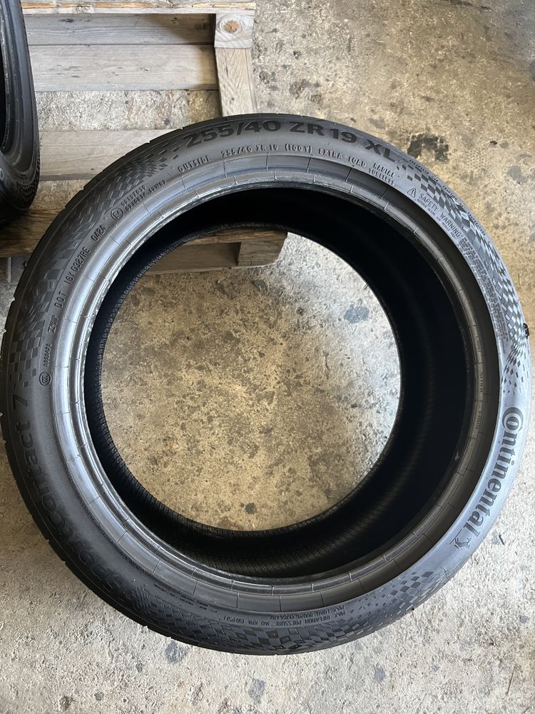 4 anvelope de vara 255/40/19 Continental 2024!