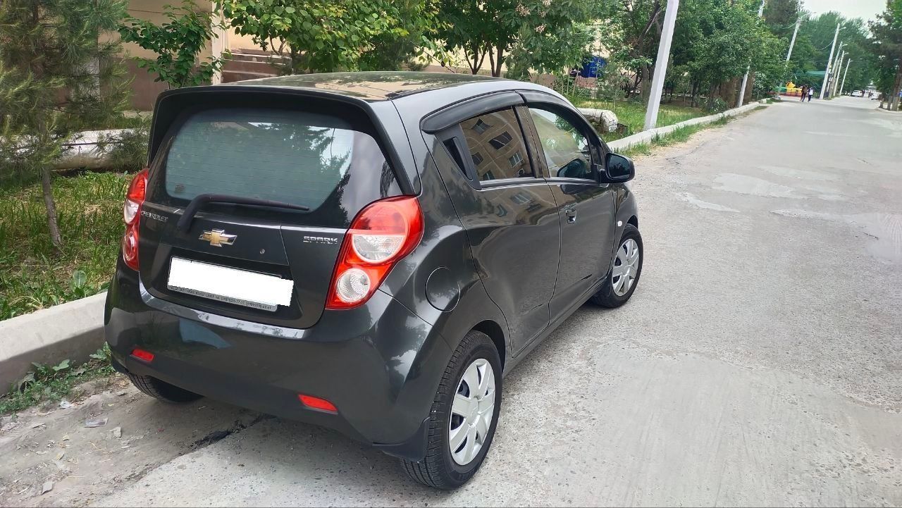 Chevrolet Spark 2