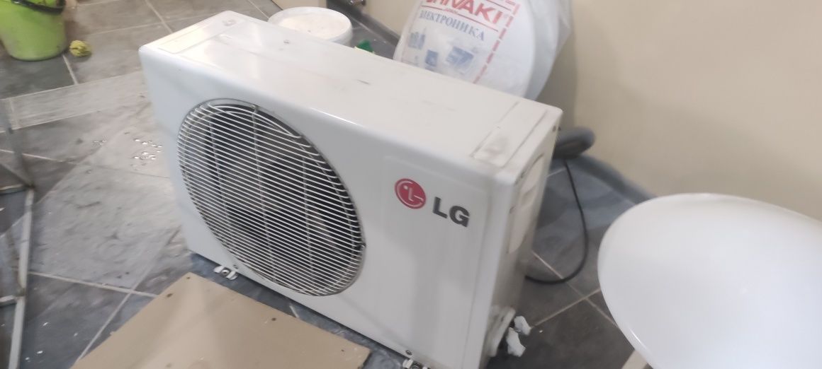 Кондиционер бытовой LG