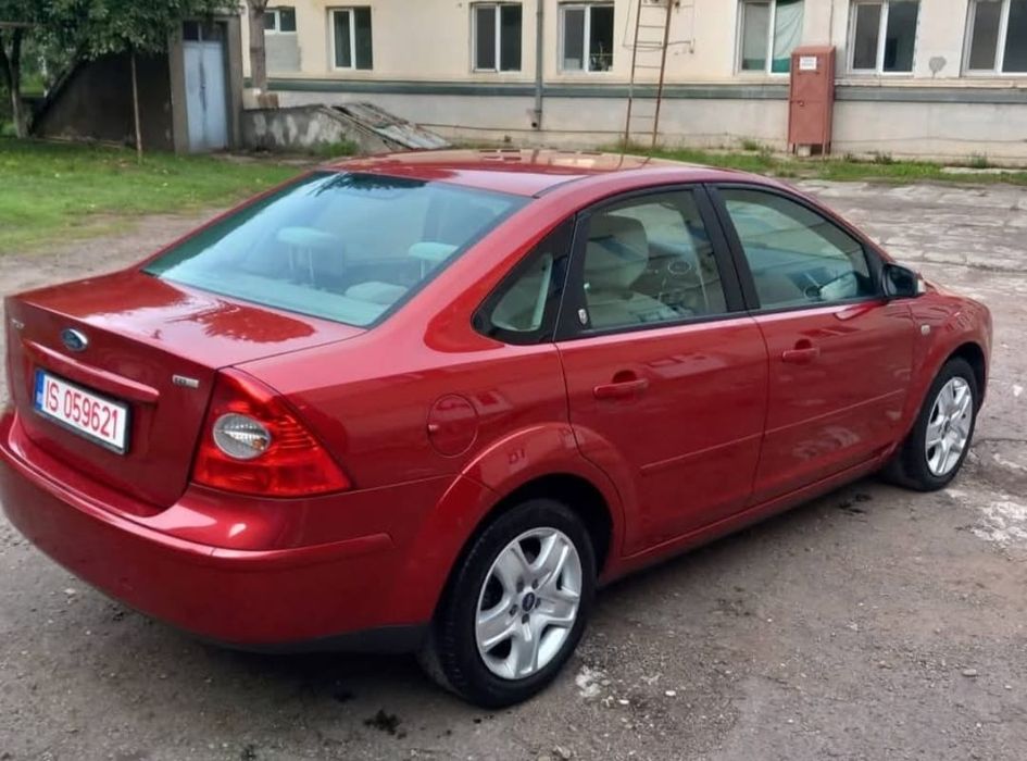 Ford Focus ~Ghia Edition~ Sedan Diesel