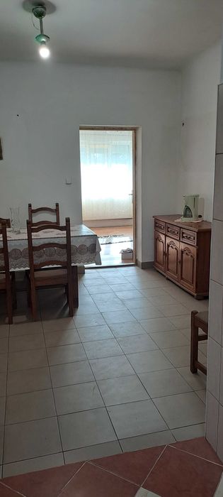 Casă cu 3 camere de vânzare