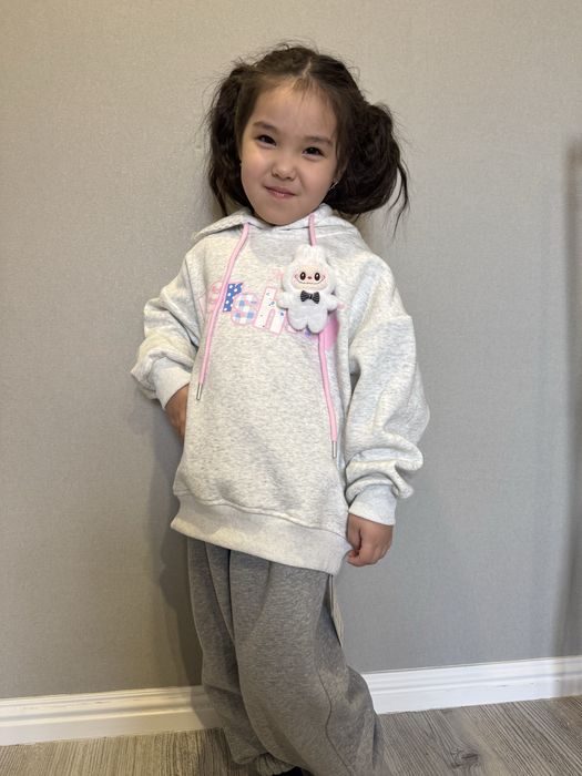 Продам детскую одежду , стильные