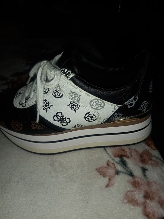 Adidas Guess marimea 37