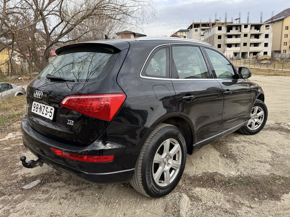 Audi Q5 Quattro Pro Line 2.0 TDI 2011 Automata Variante