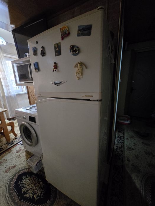 Холодильник Daewoo