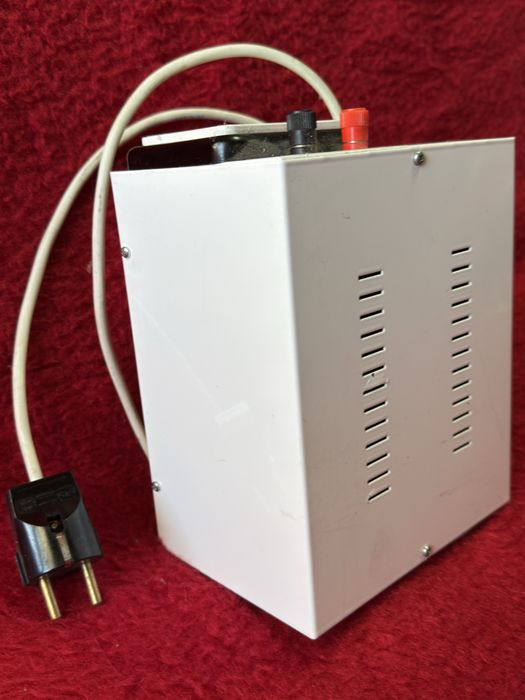 Непрекъсваемо захранване UPS НПЗ-103А