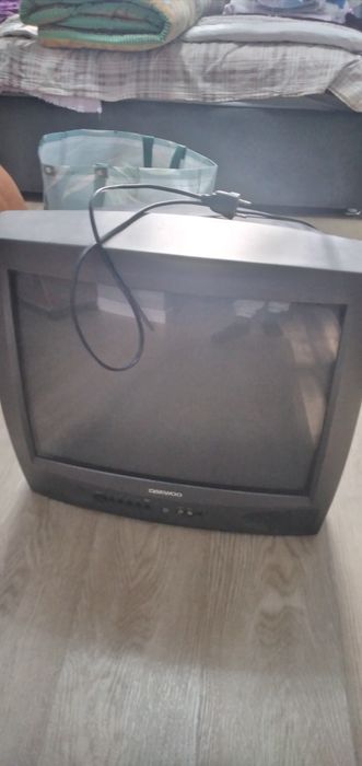 Продаю в рабочем состояние телевизор