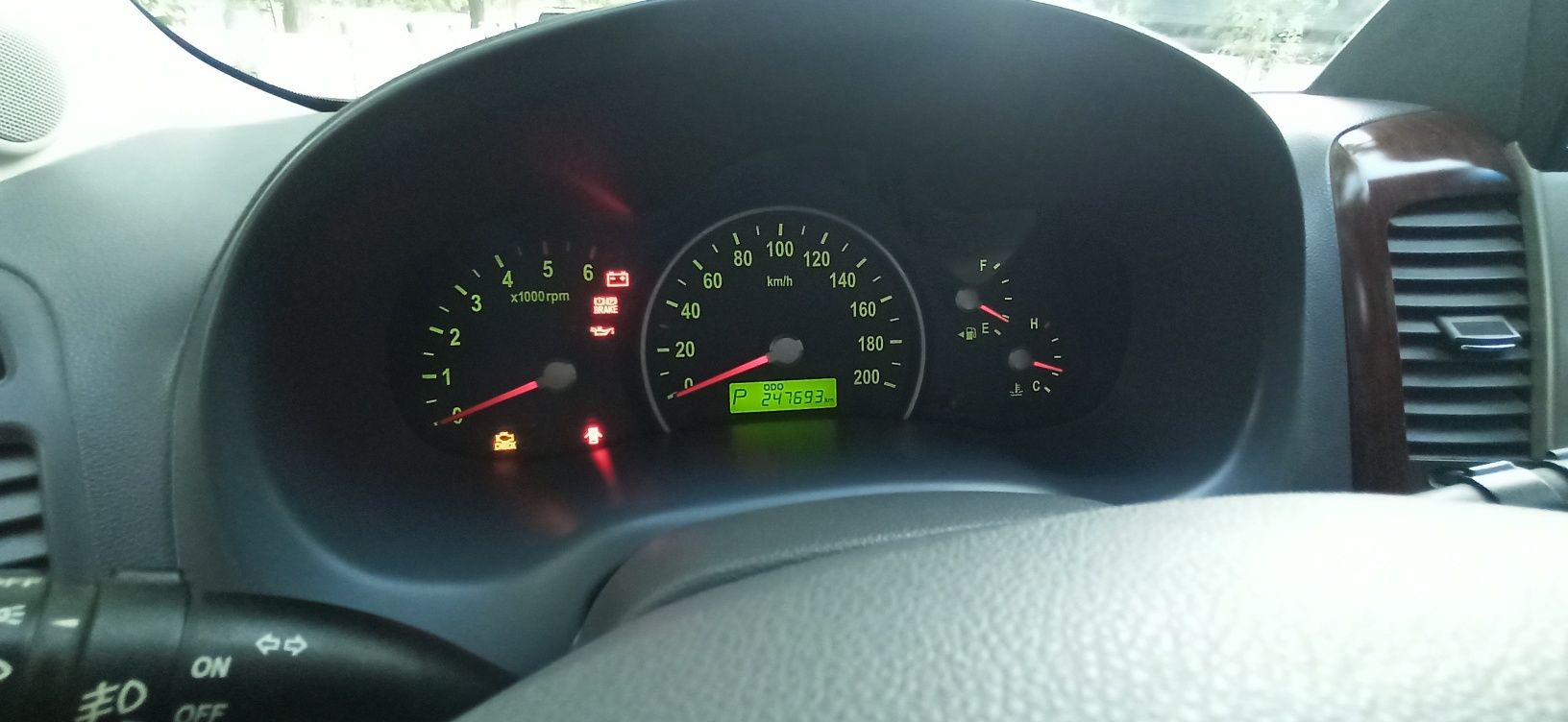 Продаю свой автомобиль! KIA GRAND CARNIVAL