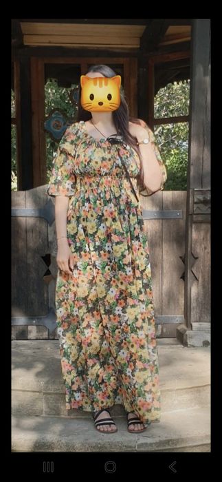 Rochie superba cu flori