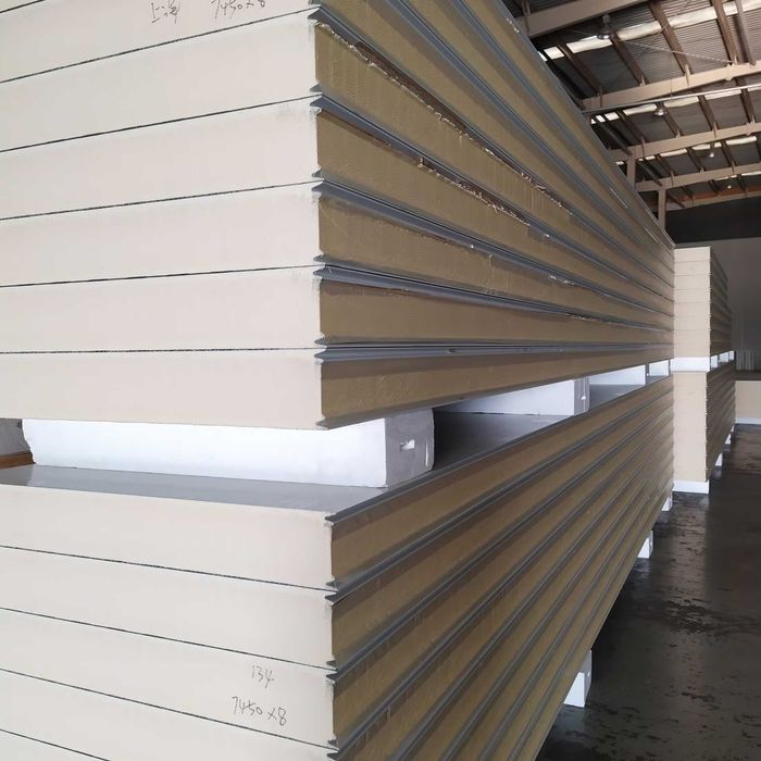 Производим панели с утеплителем PIR | sendvich panellar