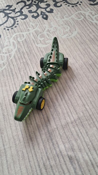 Играчки различни