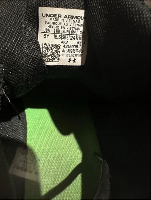 Adidași  băieți mărimea 38