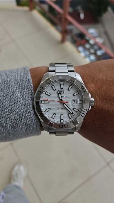 Продам или обменяю швейцарские часы tag heuer aquaracer automatic