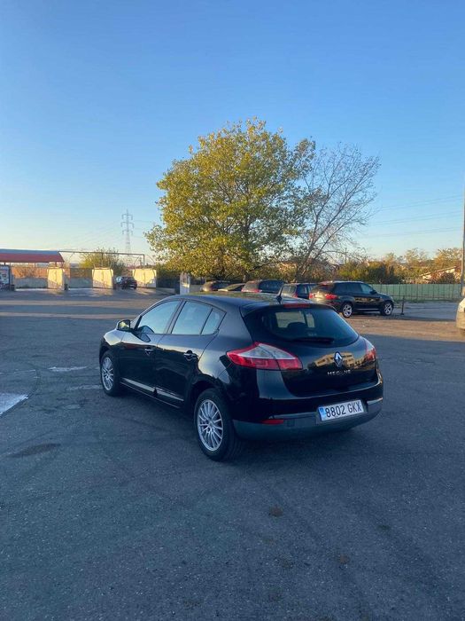 Renault Megane 3 - 3600 E usor negociabil