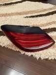 Lampa stanga Mercedes E class