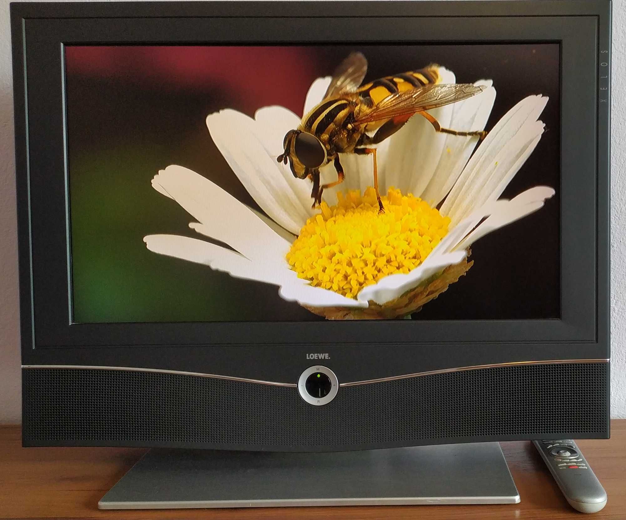 Телевизор Loewe Xelos A 26 (26 инча = 66 см.)