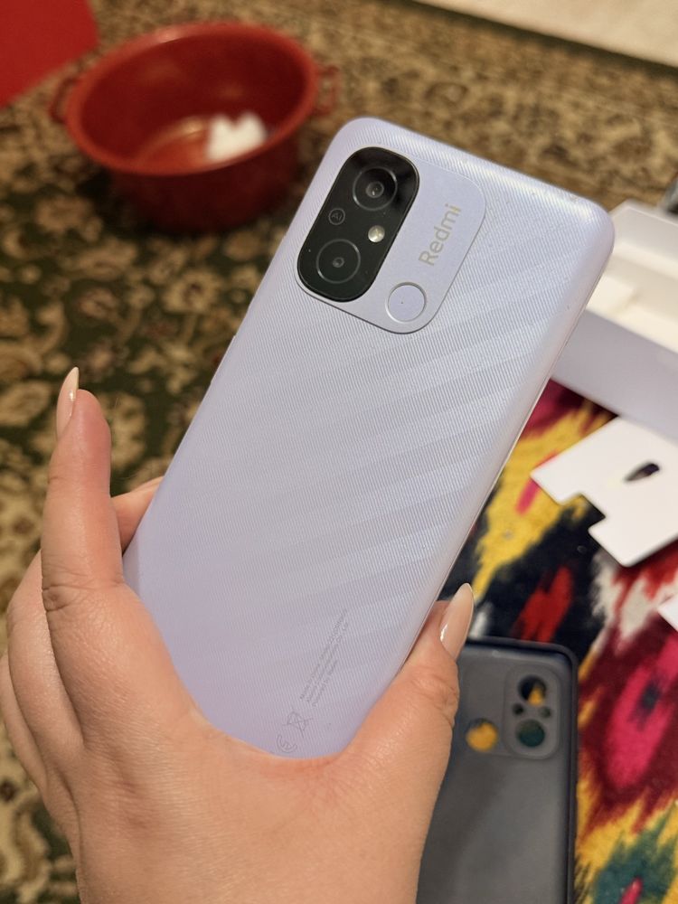 Продаю xiaomi redmi 12c