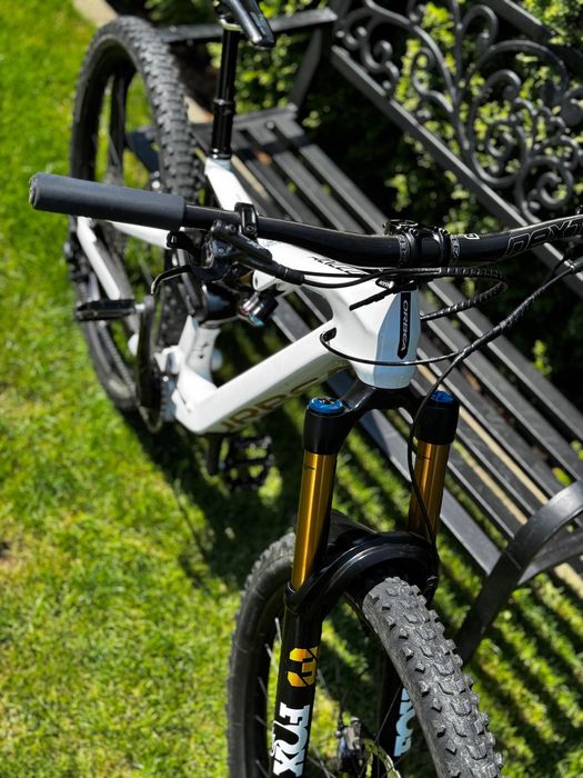 Orbea Rallon M-Team unicat, Fox 38 Kashima, Shimano XT