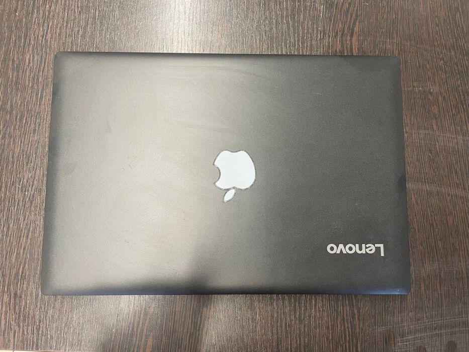 Ноутбук Lenovo офисный