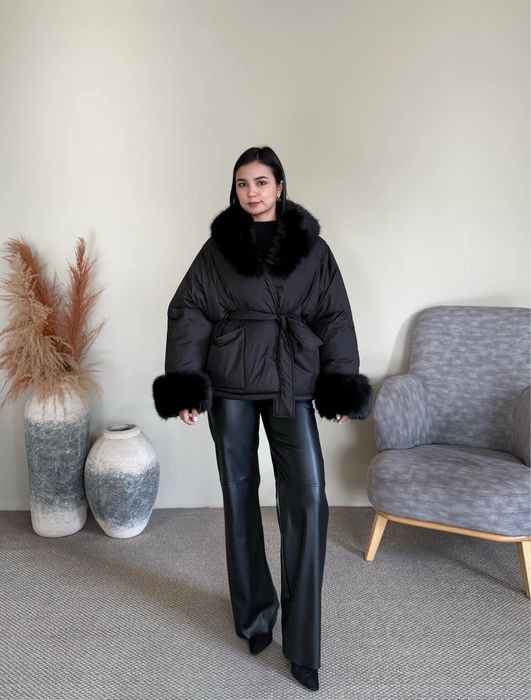 Новая зимняя куртка с мехом