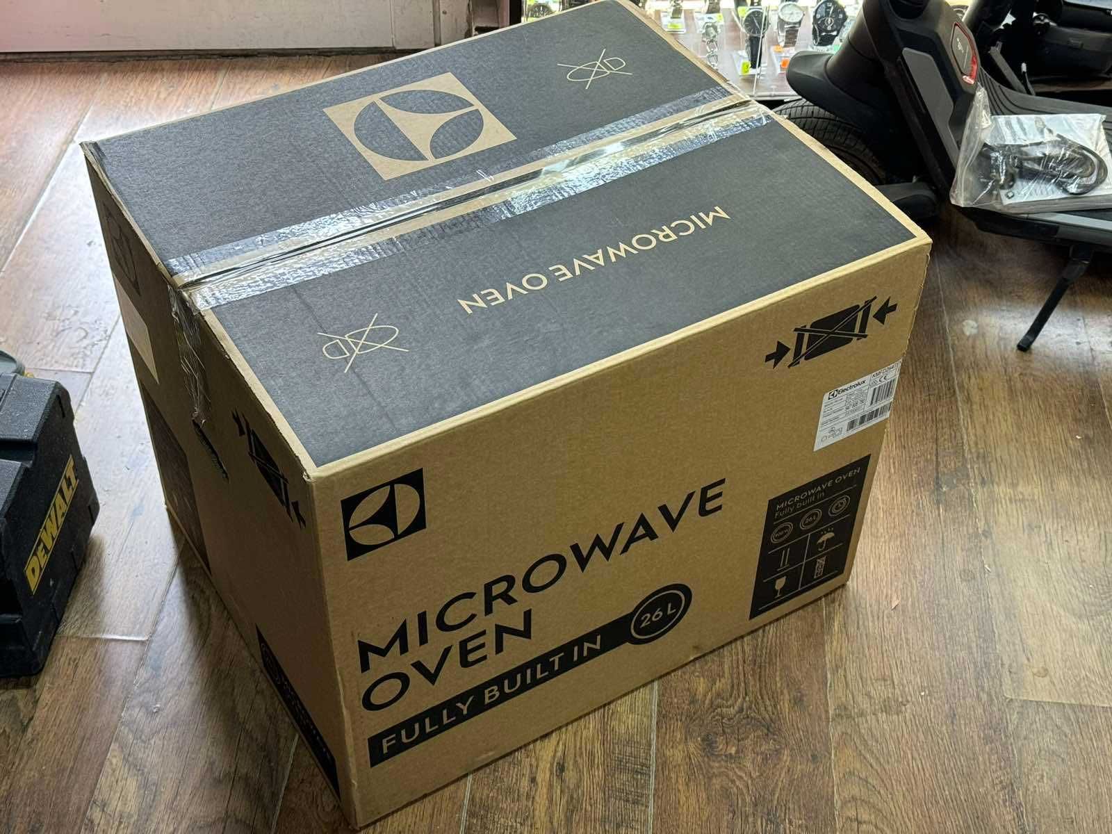 Микровълнова за вграждане Electrolux KMFD264TEK