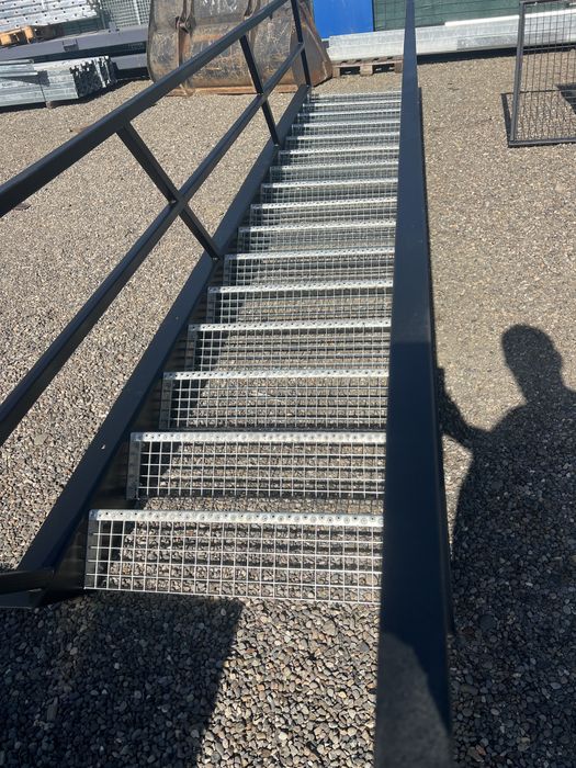 Scari metalice solide 5m