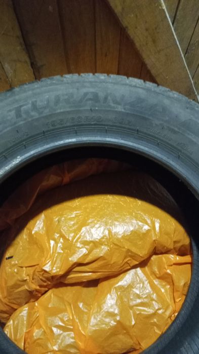Гуми 195/60/16 Bridgestone