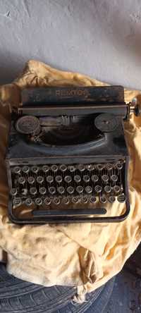 Masina de scris REMTOR