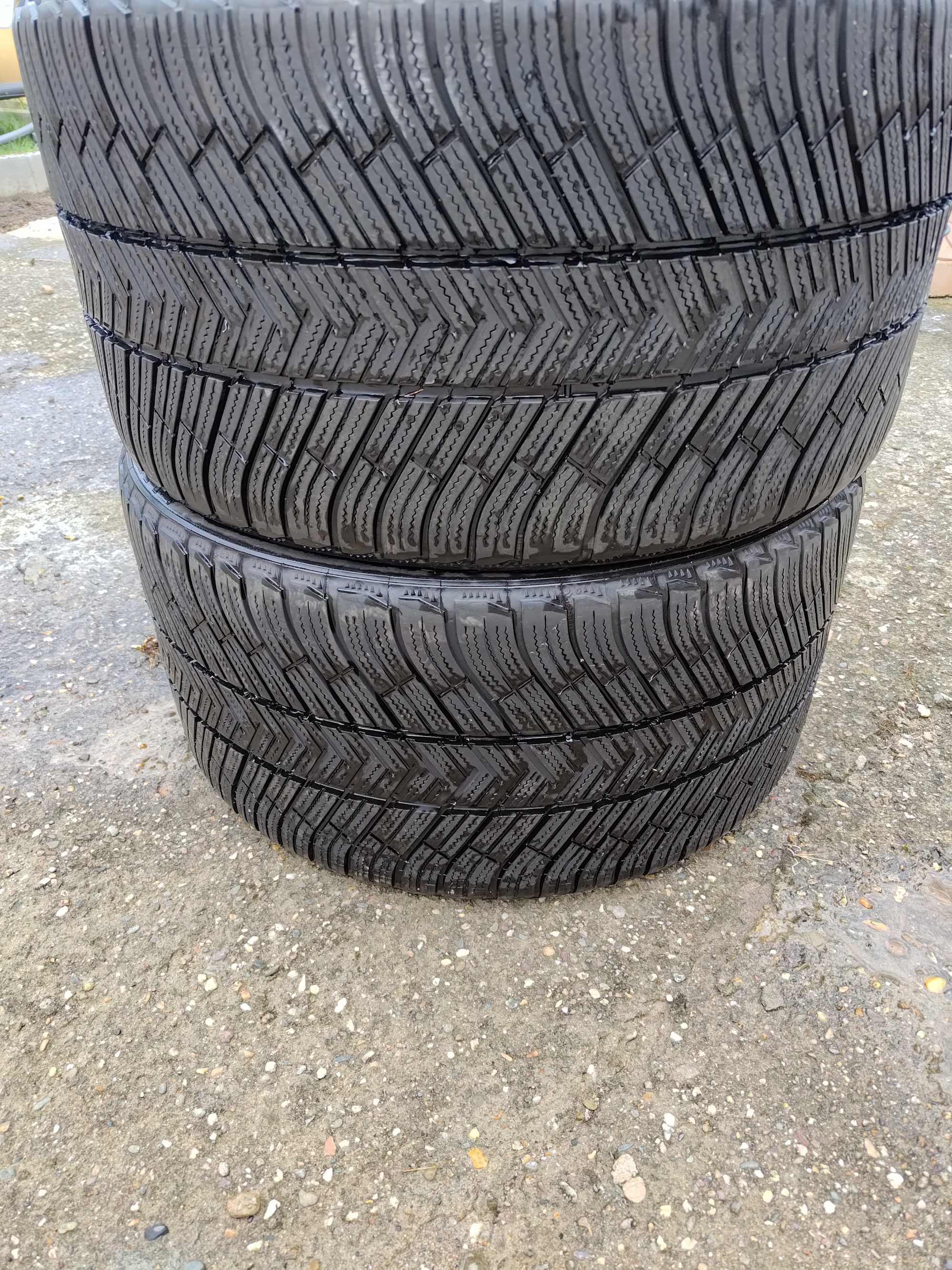 Зимни гуми  MICHELIN 295 35 20 / 245 35 20