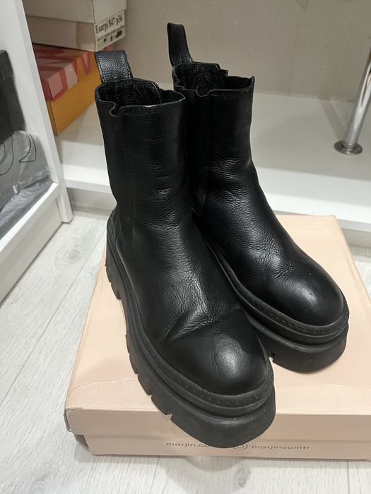 Продам кожаные челси