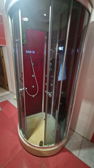 Продам душевую кабину