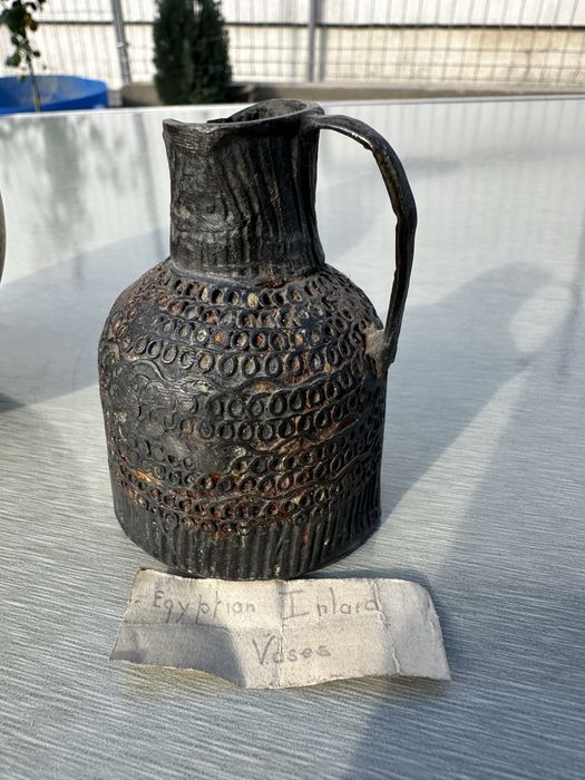 Doua obiecte vechi pret 150